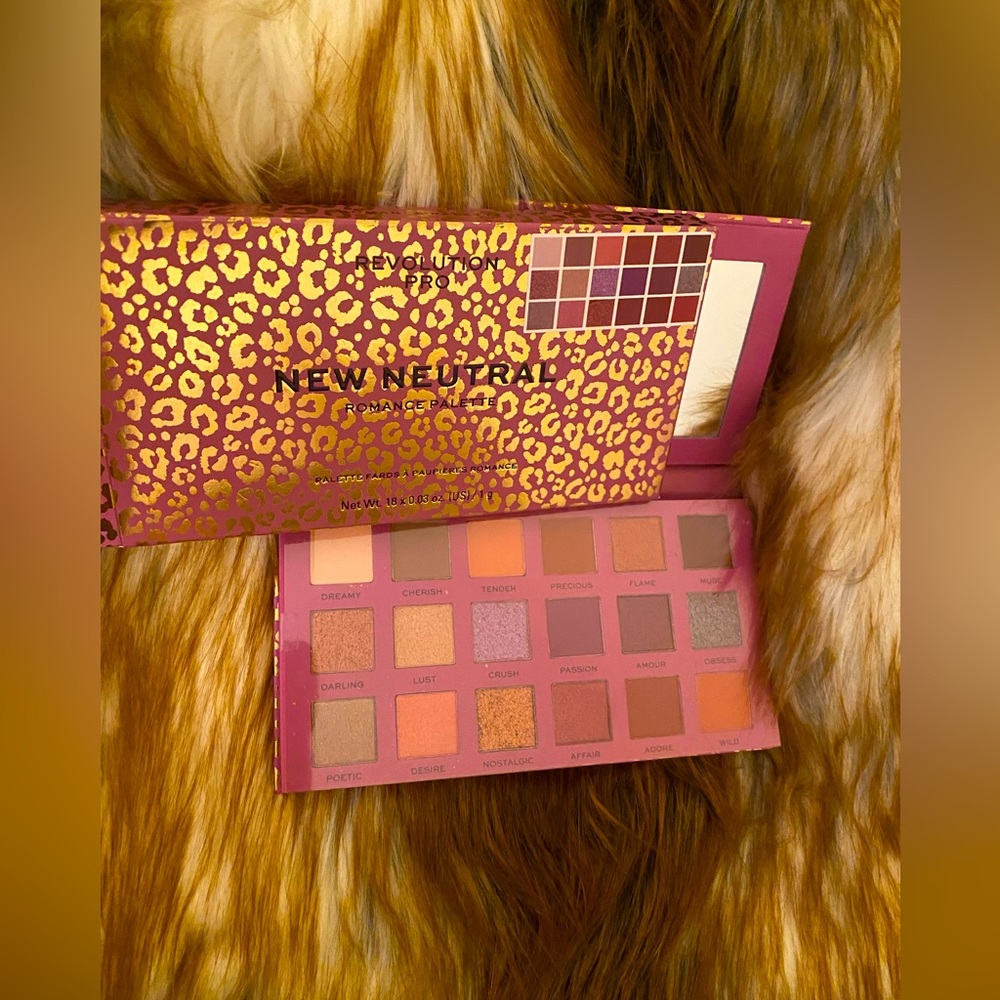 NEW Gorgeous Palette - Picture 3 of 3